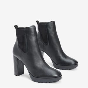 Kenneth Cole JUNNE LEATHER BOOTIE